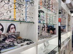 -利客来眼镜店(崂山百货店)