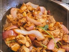 -胡须佬鸡煲四季火锅店(石厦西村直营店)