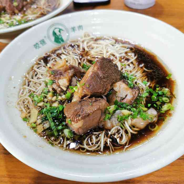 杭嘉湖咬强羊肉面馆(桐乡永兴路总店)-"本来没想点喝的但是没想到这家