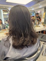 -镁连社·美联社