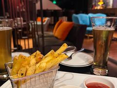 -广州富力君悦大酒店·关系酒廊