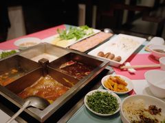 -皇城老妈·大连海鲜火锅(港湾店)
