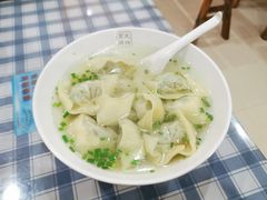 -潘国仙耳光馄饨(黄家阙路店)
