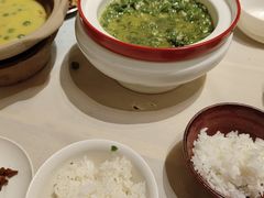 -霄汉牛三鲜湖北砂锅菜(万松园2店)