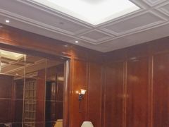 -梦都海鲜酒家(万达广场江桥店)