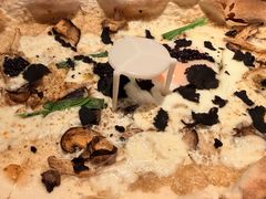 -JINNS锦时 steak&pizza(浸信会礼拜堂旧址店)