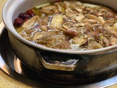 -东巴谷野生菌火锅餐厅