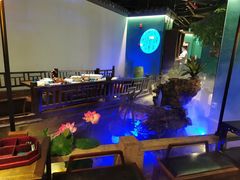 -佬麻雀·新湘菜(珠海金发购物中心店)
