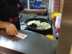 -小杨生煎(金山百联购物中心3楼店)