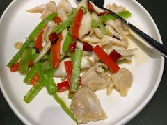 -鸿星花园酒家(银亿家园店)