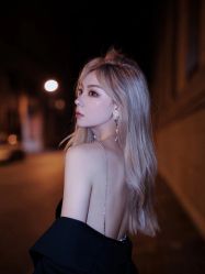 -苑苑发型设计