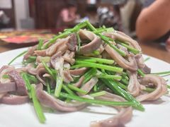 -泉畔人家·老济南经典鲁菜(大明湖店)