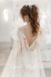 -艾米丽婚纱礼服