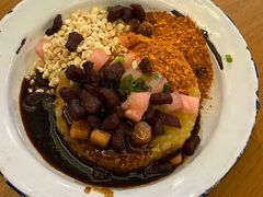 -包整·丝娃娃(一览甲秀楼风景店)