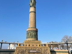 -人民防洪胜利纪念塔