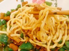 辣爆小公鸡面-锅儿挑面馆