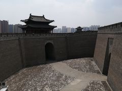 -城墙带状公园-大同古城墙广场停车场