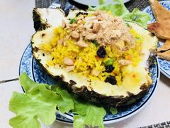 -卷心菜和避孕套餐厅(Pattaya)