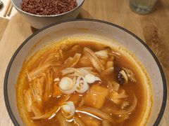 韩式牛肉泡菜汤-Wagas沃歌斯(信泰中心商场店)