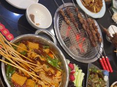 -瑞杰烧烤店·24小时营业(山东路店)