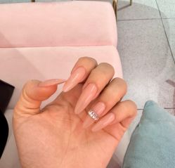 -丽尔美睫·千人千眼 AI动态美睫