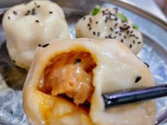 生煎包-老上海食惠裡小籠包生煎包