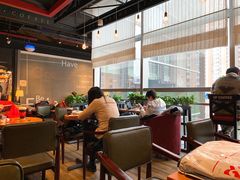 大堂-西西弗书店&矢量咖啡(凯德晶萃广场店)