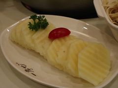 -一席地·本地鸡窝·杭帮鸡火锅(萧山银隆百货店)