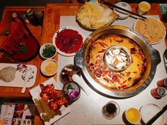-大龙燚火锅(天钥桥路店)