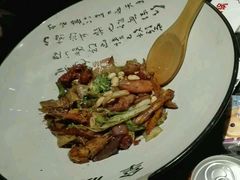 -拿渡麻辣香锅(天山海世界店)