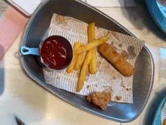 -菲滋BOX(定海凯虹店)
