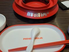 -胖哥俩肉蟹煲(杭州大厦中央广场店)