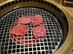 -肉魁屋·烧肉·烧鸟·酒场(高新店)