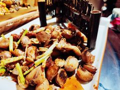 -东来菜馆•手抓海鲜家常菜•海鲜锅贴(鸽子窝店)