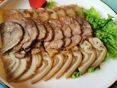 -鹊华居·地道鲁菜·海鲜·融合味(大明湖店)