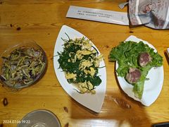 -东顺全羊坊烧烤炒菜莜面(张北店)