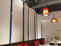 -尚尚仙·酸汤猪手·猪肚鸡火锅(华联万柳购物中心店)