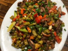 酸辣鸡胗-朗妈私房菜(婺女州店)