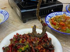 -江城燕子大排档(江汉路步行街店)