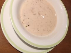 -萨莉亚(巴黎春天成山店)