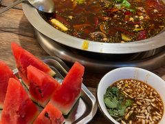 -王婆乔鲜鱼自助火锅(蜀汉路店)