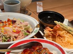 -初居食屋日式料理(万象城购物中心店)