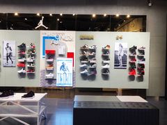 -Air Jordan(世贸天阶店)