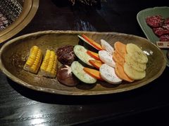 -山川小町·极番烧肉(新地假日广场店)