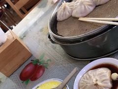 -守鑫水馅包子铺
