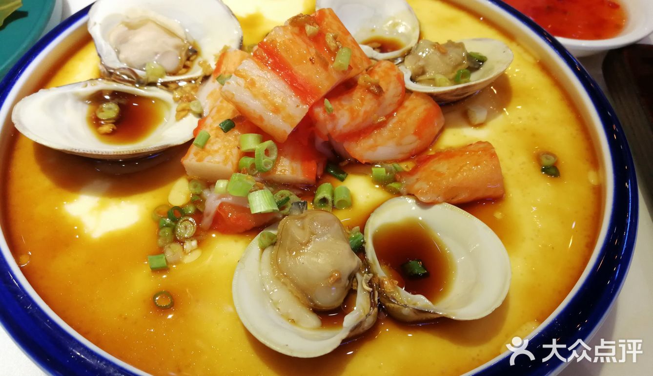 料也比较足，最喜欢的是椰子布丁的味道