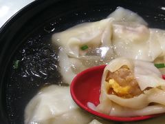 咸蛋黄馄饨-食惠里小笼包面馆(越秀店)