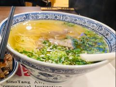 -陇兴楼兰州拉面(西安咸阳国际机场店)