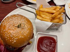 -WOLFGANG PUCK KITCHEN & BAR(迪士尼小镇店)