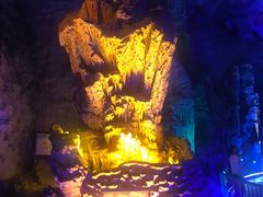 -泰安地下龙宫景区